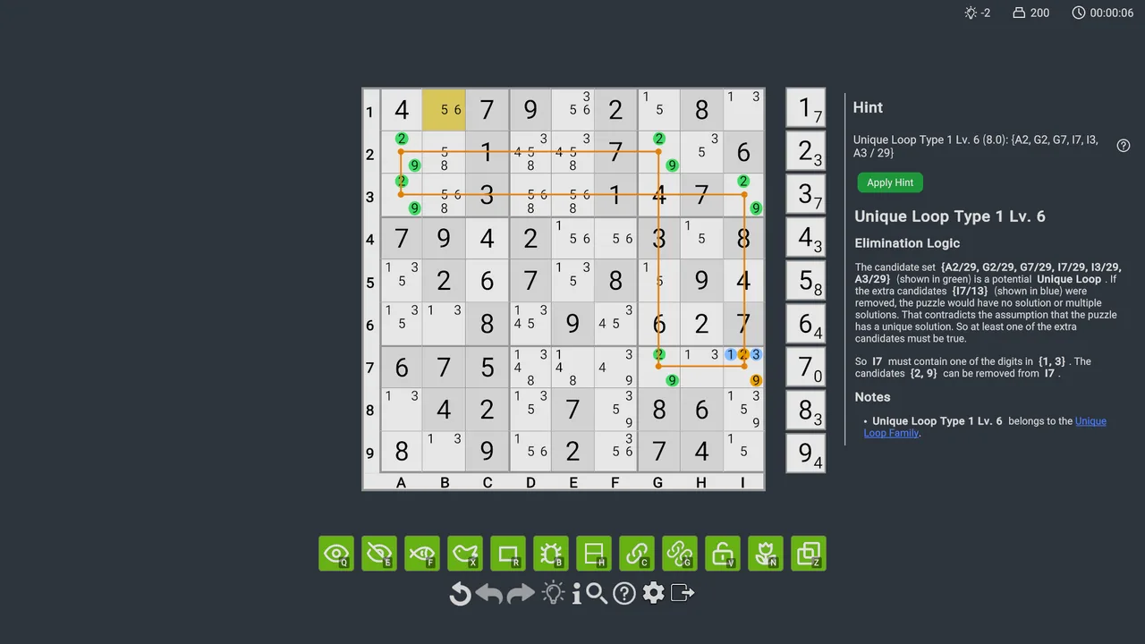 A unique loop hint with an explanation beside the board.